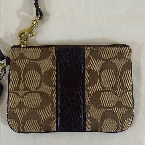 Coach Signature Small Wristlet Khaki/Purple F49174 - Picture 4 of 7